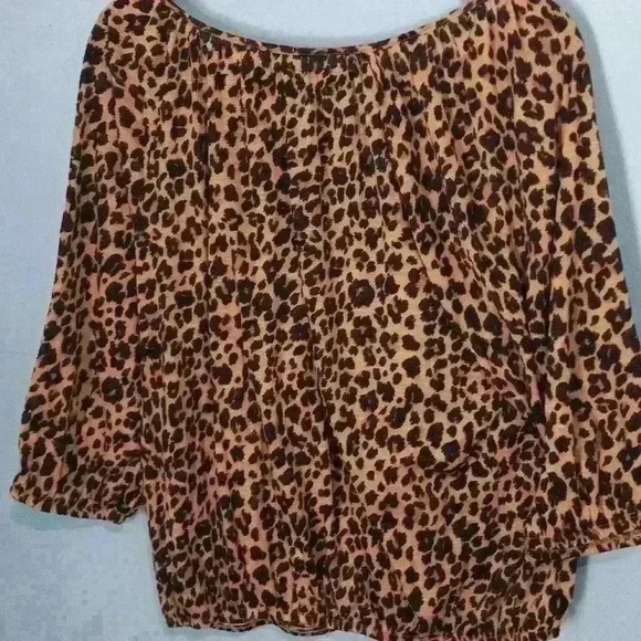 Faded Glory size l 12 to 14 animal print leopard print  elastic waist top - Picture 3 of 5